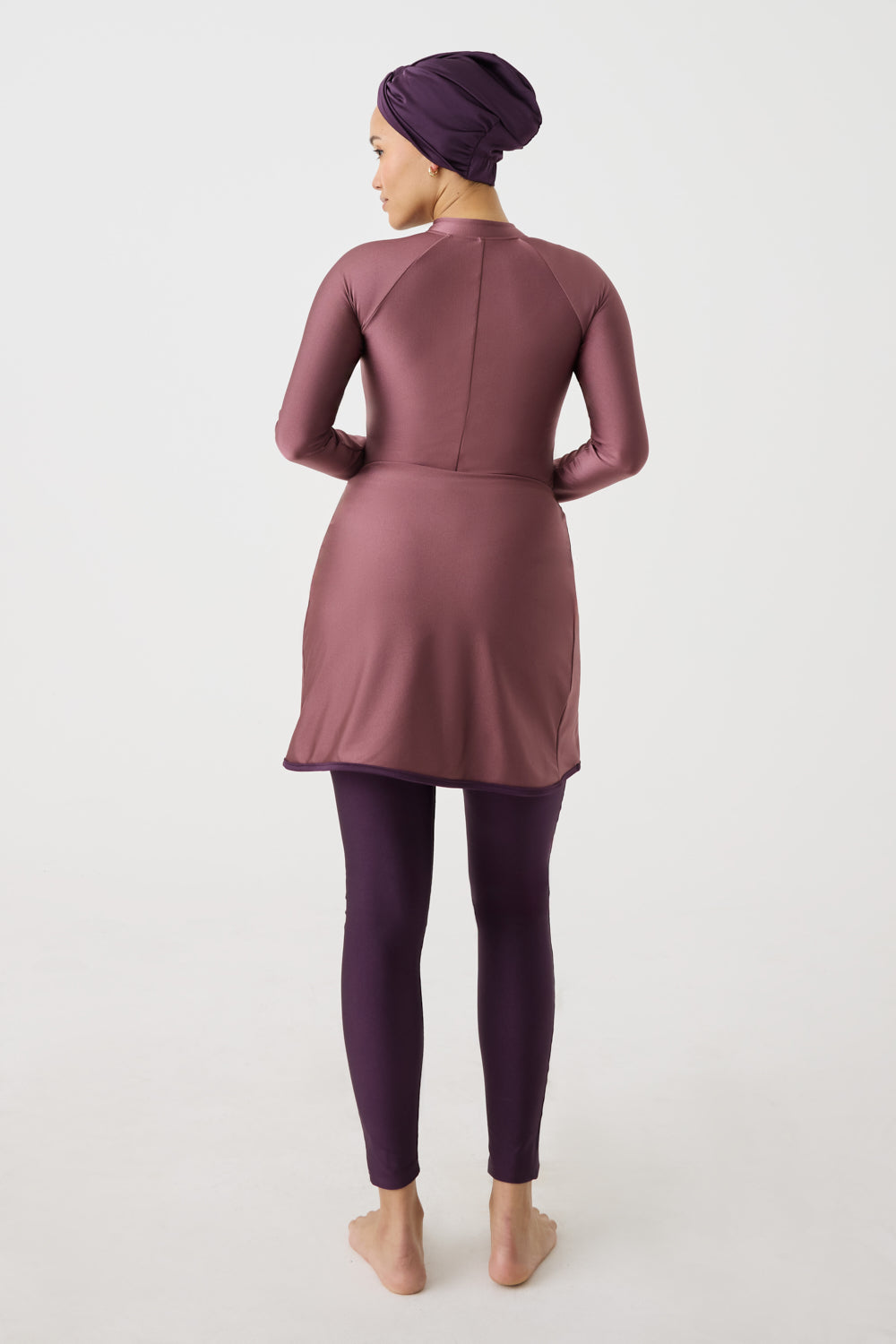 #color_plum