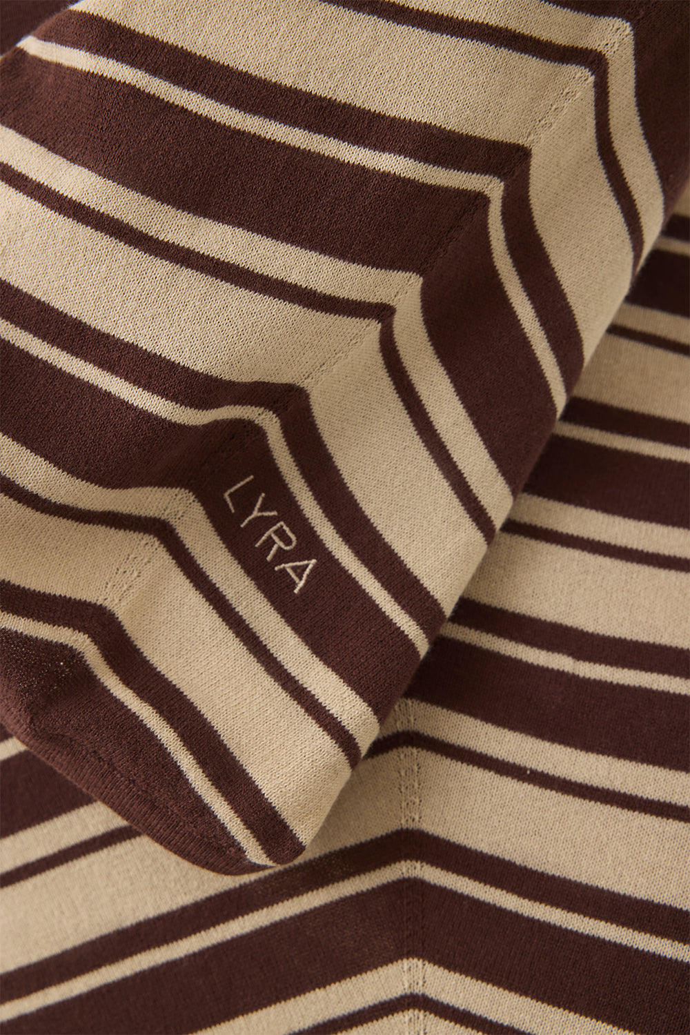 #color_brown